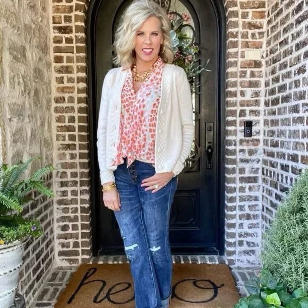 NWT | CAbi 6068 Button Fly Straight